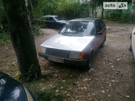 ЗАЗ 1102 Таврия 1998 в Запорожье на Automoto.ua Красный ЗАЗ 1102 Таврия, объемом двигателя 1.2 л и пробегом 140 тыс. км за 554 $, фото 1 на Automoto.ua