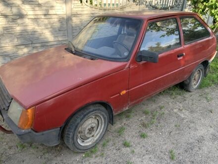 ЗАЗ 1102 Таврія 1998 у Чернігові на Automoto.ua Червоний ЗАЗ 1102 Таврія, об'ємом двигуна 1.2 л та пробігом 68 тис. км за 509 $, фото 1 на Automoto.ua