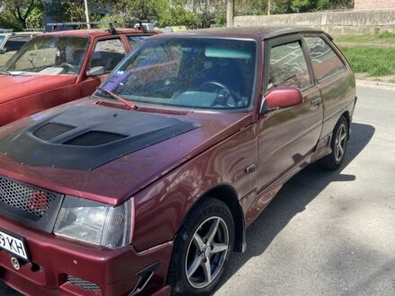 ЗАЗ 1102 Таврия 1998 в Запорожье на Automoto.ua Красный ЗАЗ 1102 Таврия, объемом двигателя 0 л и пробегом 28 тыс. км за 1400 $, фото 1 на Automoto.ua