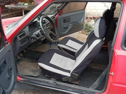 ЗАЗ 1102 Таврия 2000 в Харькове на Automoto.ua Красный ЗАЗ 1102 Таврия, объемом двигателя 1.1 л и пробегом 246 тыс. км за 360 $, фото 1 на Automoto.ua