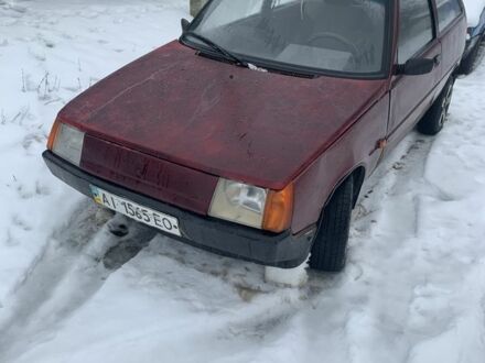 Красный ЗАЗ 1102 Таврия, объемом двигателя 1.1 л и пробегом 100 тыс. км за 329 $, фото 1 на Automoto.ua