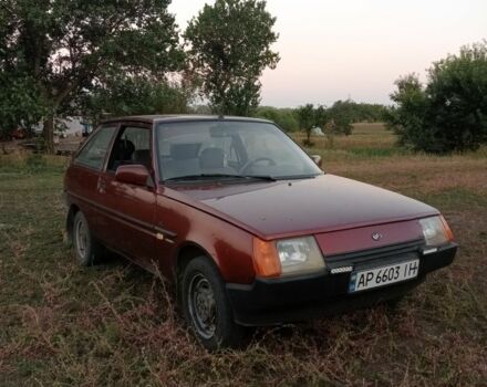 Красный ЗАЗ 1102 Таврия, объемом двигателя 1.2 л и пробегом 133 тыс. км за 800 $, фото 1 на Automoto.ua