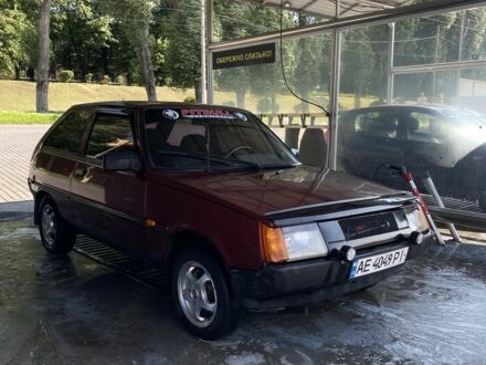 Красный ЗАЗ 1102 Таврия, объемом двигателя 1.2 л и пробегом 230 тыс. км за 1100 $, фото 1 на Automoto.ua