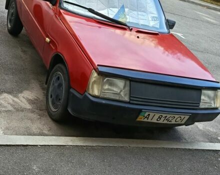 Красный ЗАЗ 1102 Таврия, объемом двигателя 1.2 л и пробегом 200 тыс. км за 700 $, фото 1 на Automoto.ua