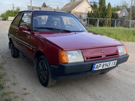 ЗАЗ 1102 Таврия 2003 в Запорожье на Automoto.ua Красный ЗАЗ 1102 Таврия, объемом двигателя 1.2 л и пробегом 200 тыс. км за 1200 $, фото 1 на Automoto.ua