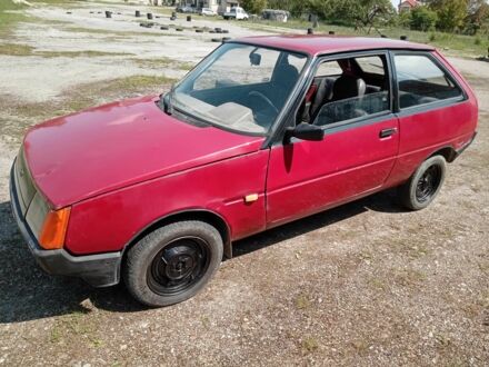 ЗАЗ 1102 Таврия 2003 в Тлумаче на Automoto.ua Красный ЗАЗ 1102 Таврия, объемом двигателя 1.2 л и пробегом 3 тыс. км за 480 $, фото 1 на Automoto.ua