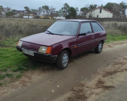 Красный ЗАЗ 1102 Таврия, объемом двигателя 1 л и пробегом 190 тыс. км за 665 $, фото 1 на Automoto.ua