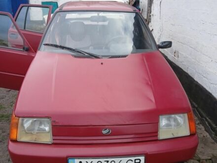 Красный ЗАЗ 1102 Таврия, объемом двигателя 1.2 л и пробегом 180 тыс. км за 700 $, фото 1 на Automoto.ua