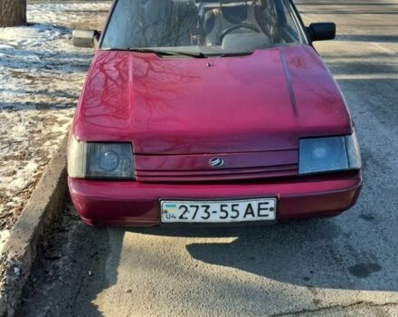 Красный ЗАЗ 1102 Таврия, объемом двигателя 1.2 л и пробегом 200 тыс. км за 800 $, фото 1 на Automoto.ua