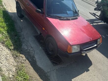 ЗАЗ 1102 Таврия 2004 в Днепре (Днепропетровске) на Automoto.ua Красный ЗАЗ 1102 Таврия, объемом двигателя 1.2 л и пробегом 69 тыс. км за 580 $, фото 1 на Automoto.ua