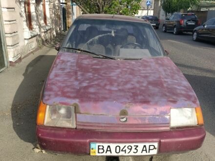 ЗАЗ 1102 Таврія 2005 у Кропивницькому (Кіровограді) на Automoto.ua Червоний ЗАЗ 1102 Таврія, об'ємом двигуна 0 л та пробігом 85 тис. км за 363 $, фото 1 на Automoto.ua