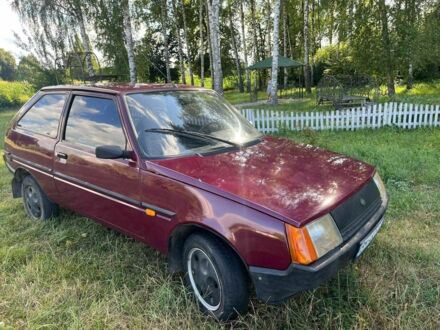 Красный ЗАЗ 1102 Таврия, объемом двигателя 1.3 л и пробегом 111 тыс. км за 1198 $, фото 1 на Automoto.ua