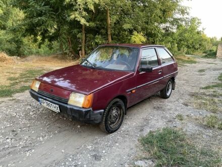 Красный ЗАЗ 1102 Таврия, объемом двигателя 1.2 л и пробегом 99 тыс. км за 680 $, фото 1 на Automoto.ua