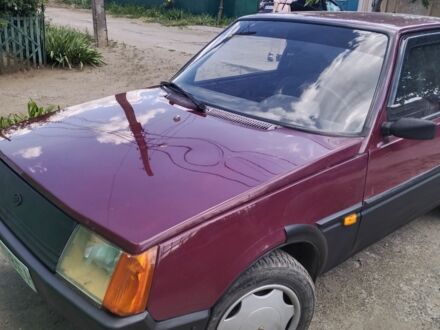 ЗАЗ 1102 Таврія 2005 у Миколаєві на Automoto.ua Червоний ЗАЗ 1102 Таврія, об'ємом двигуна 1.2 л та пробігом 93 тис. км за 1100 $, фото 1 на Automoto.ua