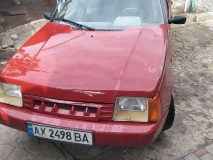 ЗАЗ 1102 Таврия 2006 в Змиеве на Automoto.ua Красный ЗАЗ 1102 Таврия, объемом двигателя 1.2 л и пробегом 107 тыс. км за 900 $, фото 1 на Automoto.ua