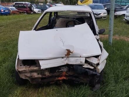 ЗАЗ 1102 Таврия 1992 в Шостке на Automoto.ua ЗАЗ 1102 Таврия, объемом двигателя 1.2 л и пробегом 70 тыс. км за 144 $, фото 1 на Automoto.ua