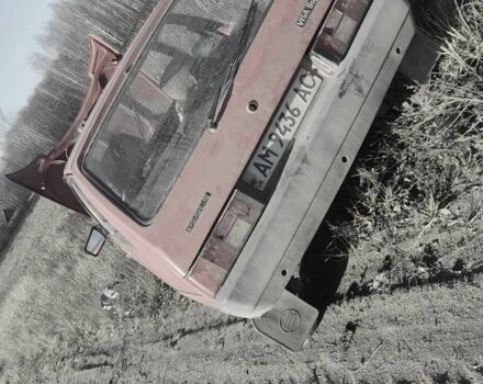 Желтый ЗАЗ 1102 Таврия, объемом двигателя 1.1 л и пробегом 3 тыс. км за 238 $, фото 4 на Automoto.ua