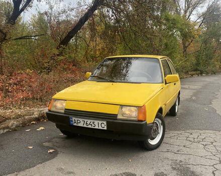 Жовтий ЗАЗ 1102 Таврія, об'ємом двигуна 1.1 л та пробігом 300 тис. км за 799 $, фото 8 на Automoto.ua
