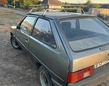 Серый ЗАЗ 1102 Таврия, объемом двигателя 1.2 л и пробегом 300 тыс. км за 700 $, фото 7 на Automoto.ua