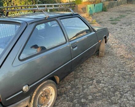 Серый ЗАЗ 1102 Таврия, объемом двигателя 1.2 л и пробегом 300 тыс. км за 700 $, фото 6 на Automoto.ua