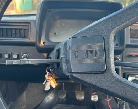 Серый ЗАЗ 1102 Таврия, объемом двигателя 1.2 л и пробегом 300 тыс. км за 700 $, фото 4 на Automoto.ua