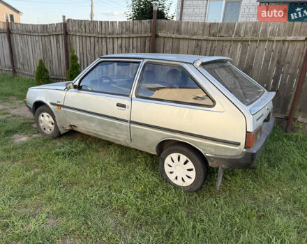 Сірий ЗАЗ 1102 Таврія, об'ємом двигуна 1.2 л та пробігом 300 тис. км за 450 $, фото 3 на Automoto.ua
