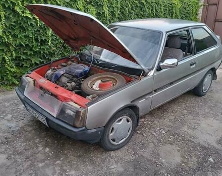 Серый ЗАЗ 1102 Таврия, объемом двигателя 1.09 л и пробегом 174 тыс. км за 800 $, фото 9 на Automoto.ua