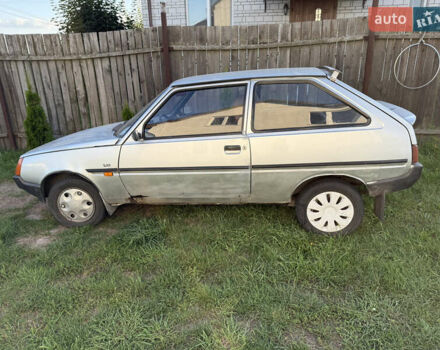 Сірий ЗАЗ 1102 Таврія, об'ємом двигуна 1.2 л та пробігом 300 тис. км за 450 $, фото 1 на Automoto.ua