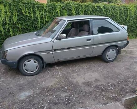 Серый ЗАЗ 1102 Таврия, объемом двигателя 1.09 л и пробегом 174 тыс. км за 800 $, фото 5 на Automoto.ua