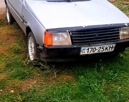 Сірий ЗАЗ 1102 Таврія, об'ємом двигуна 1.1 л та пробігом 300 тис. км за 400 $, фото 2 на Automoto.ua