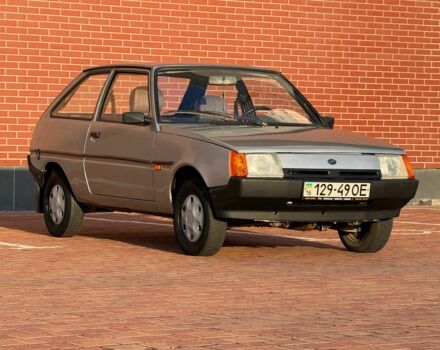 Серый ЗАЗ 1102 Таврия, объемом двигателя 1.1 л и пробегом 28 тыс. км за 1700 $, фото 2 на Automoto.ua