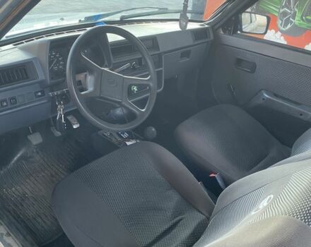 Сірий ЗАЗ 1102 Таврія, об'ємом двигуна 1.2 л та пробігом 216 тис. км за 1090 $, фото 5 на Automoto.ua