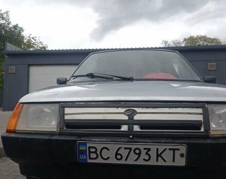 Серый ЗАЗ 1102 Таврия, объемом двигателя 1.2 л и пробегом 100 тыс. км за 600 $, фото 5 на Automoto.ua