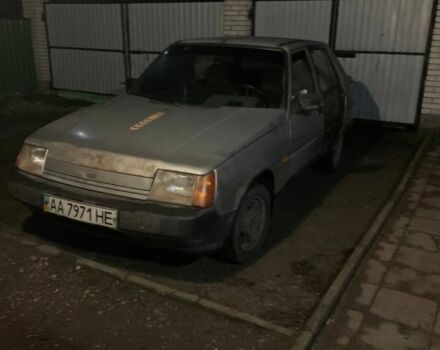 Сірий ЗАЗ 1102 Таврія, об'ємом двигуна 0 л та пробігом 3 тис. км за 357 $, фото 4 на Automoto.ua