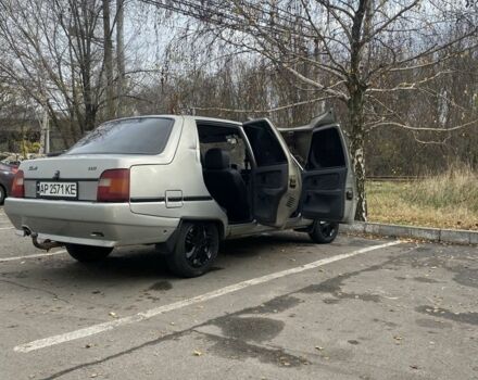 Серый ЗАЗ 1102 Таврия, объемом двигателя 1.2 л и пробегом 147 тыс. км за 650 $, фото 3 на Automoto.ua