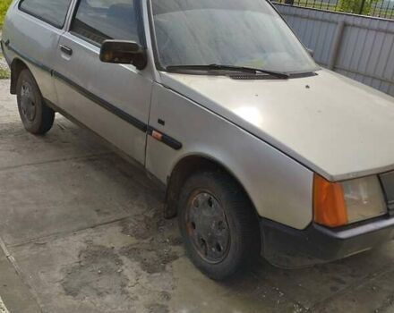 Серый ЗАЗ 1102 Таврия, объемом двигателя 1.1 л и пробегом 300 тыс. км за 479 $, фото 2 на Automoto.ua