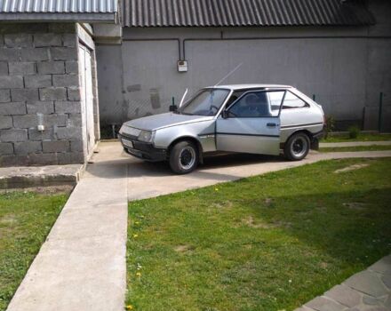 Серый ЗАЗ 1102 Таврия, объемом двигателя 1.2 л и пробегом 300 тыс. км за 710 $, фото 6 на Automoto.ua