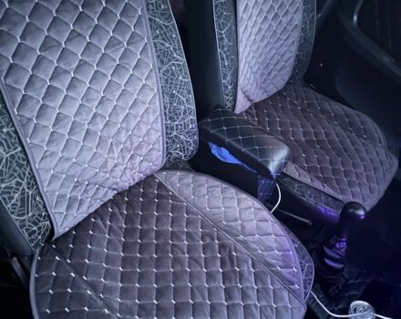 Серый ЗАЗ 1102 Таврия, объемом двигателя 1.2 л и пробегом 108 тыс. км за 974 $, фото 2 на Automoto.ua