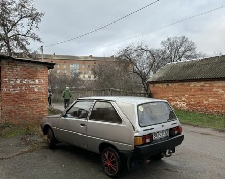 Серый ЗАЗ 1102 Таврия, объемом двигателя 1.2 л и пробегом 127 тыс. км за 556 $, фото 4 на Automoto.ua