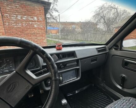 Серый ЗАЗ 1102 Таврия, объемом двигателя 1.2 л и пробегом 127 тыс. км за 556 $, фото 5 на Automoto.ua