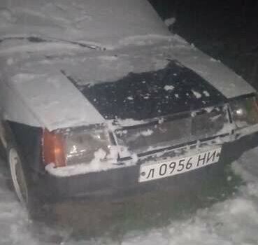 Серый ЗАЗ 1102 Таврия, объемом двигателя 1.2 л и пробегом 606 тыс. км за 500 $, фото 1 на Automoto.ua