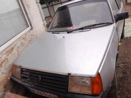 ЗАЗ 1102 Таврия 1997 в Новоукраинке на Automoto.ua Серый ЗАЗ 1102 Таврия, объемом двигателя 1 л и пробегом 3 тыс. км за 607 $, фото 1 на Automoto.ua