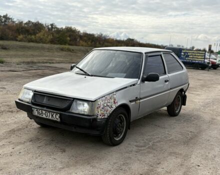 Сірий ЗАЗ 1102 Таврія, об'ємом двигуна 1.2 л та пробігом 200 тис. км за 600 $, фото 1 на Automoto.ua