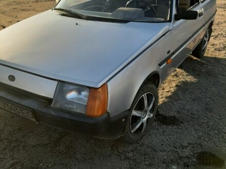ЗАЗ 1102 Таврия 1998 в Запорожье на Automoto.ua Серый ЗАЗ 1102 Таврия, объемом двигателя 1.1 л и пробегом 160 тыс. км за 400 $, фото 1 на Automoto.ua