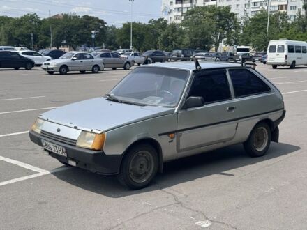 ЗАЗ 1102 Таврія 1998 у Запоріжжя на Automoto.ua Сірий ЗАЗ 1102 Таврія, об'ємом двигуна 1.1 л та пробігом 210 тис. км за 450 $, фото 1 на Automoto.ua
