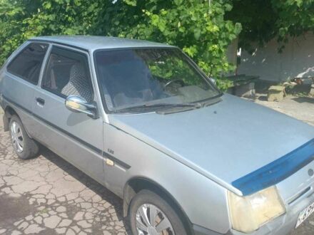 ЗАЗ 1102 Таврія 2003 у Умани на Automoto.ua Сірий ЗАЗ 1102 Таврія, об'ємом двигуна 1.2 л та пробігом 199 тис. км за 961 $, фото 1 на Automoto.ua