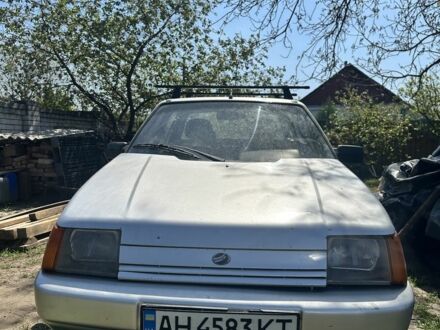 ЗАЗ 1102 Таврія 2005 у Новомосковске на Automoto.ua Сірий ЗАЗ 1102 Таврія, об'ємом двигуна 1.2 л та пробігом 74 тис. км за 845 $, фото 1 на Automoto.ua