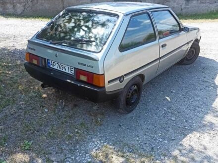 Серый ЗАЗ 1102 Таврия, объемом двигателя 1.3 л и пробегом 180 тыс. км за 1300 $, фото 1 на Automoto.ua