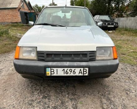 Серый ЗАЗ 1102 Таврия, объемом двигателя 1.2 л и пробегом 150 тыс. км за 364 $, фото 1 на Automoto.ua