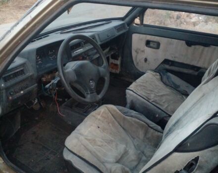 Синий ЗАЗ 1102 Таврия, объемом двигателя 1 л и пробегом 56 тыс. км за 557 $, фото 12 на Automoto.ua